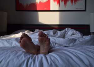 Im Schlaf steuert der Körper verschiedenste Prozesse